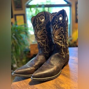 🌻 Durango Embroidered Cowgirl Boots: 9